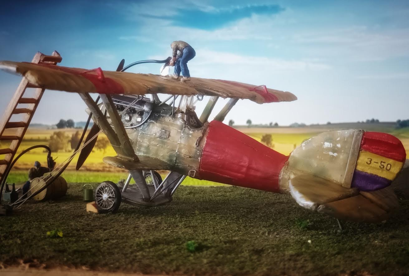 Diorama con fondo real