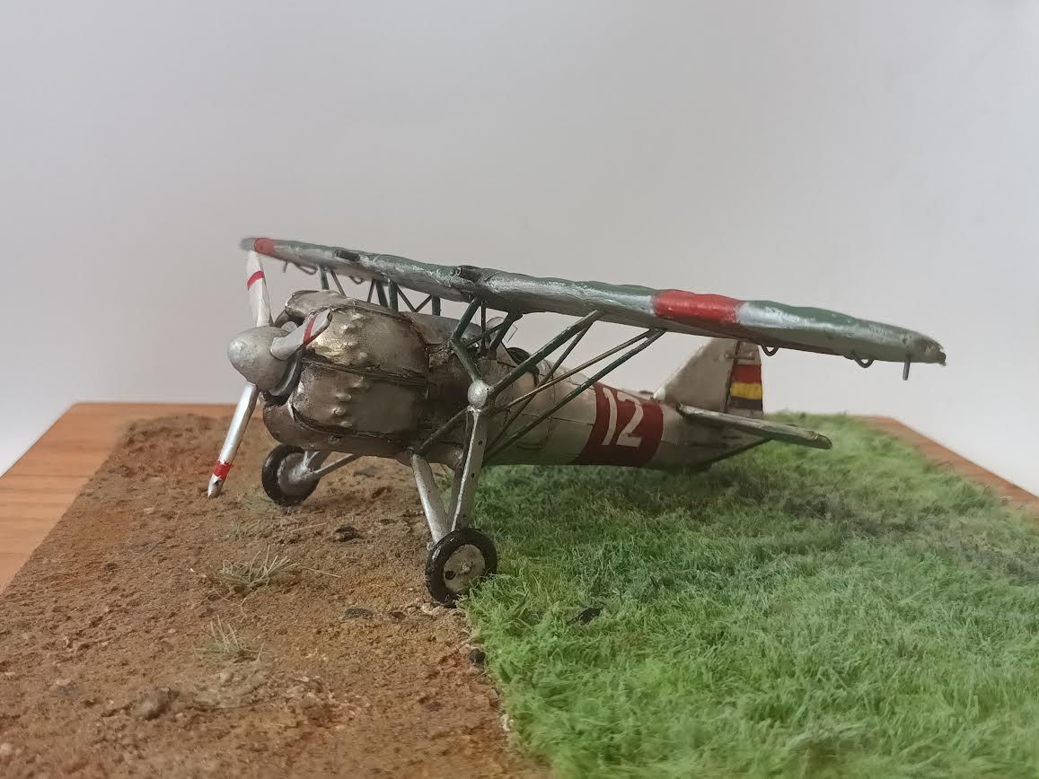 Diorama 30 cm x 30 cm