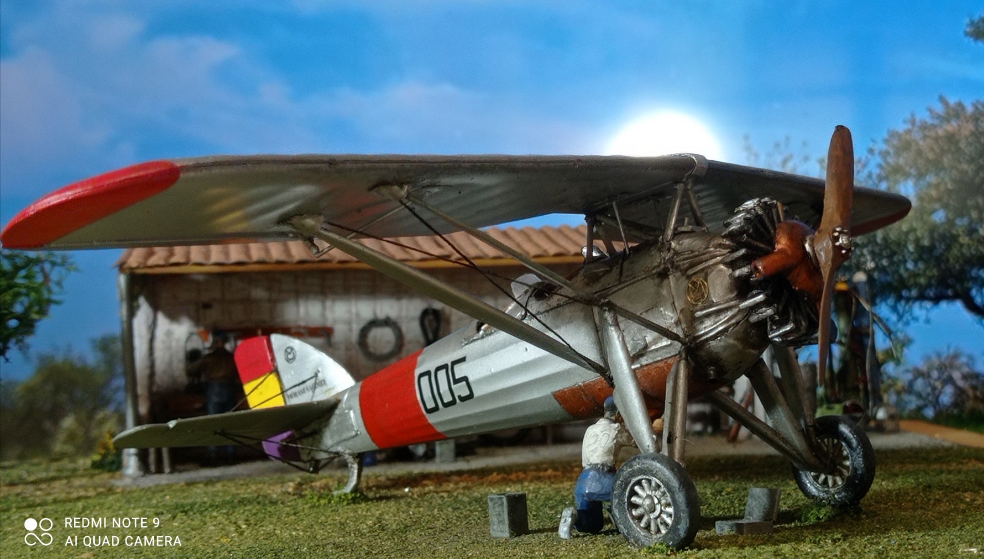 Diorama con fondo real